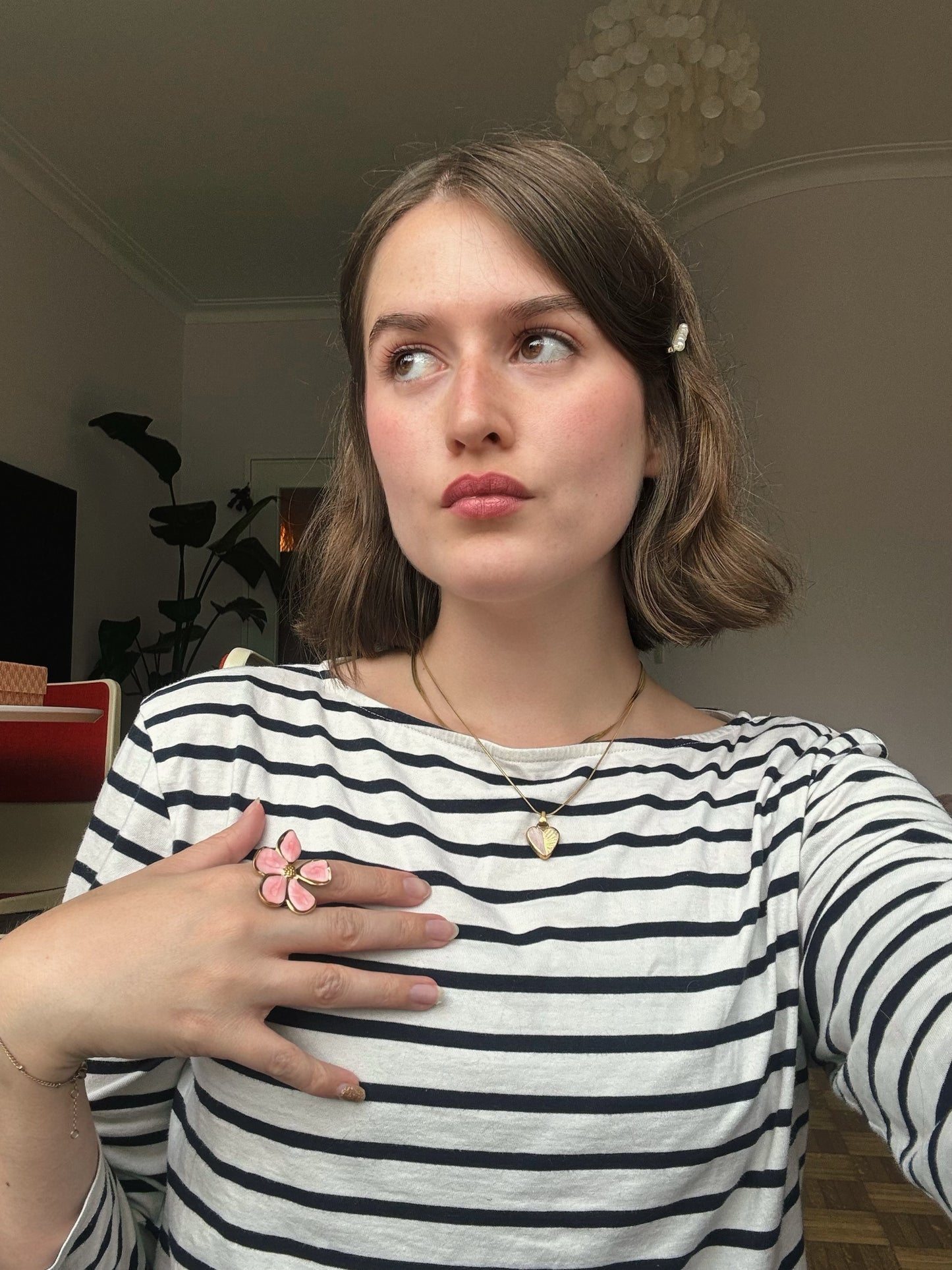 LOU flower ring (adjustable)