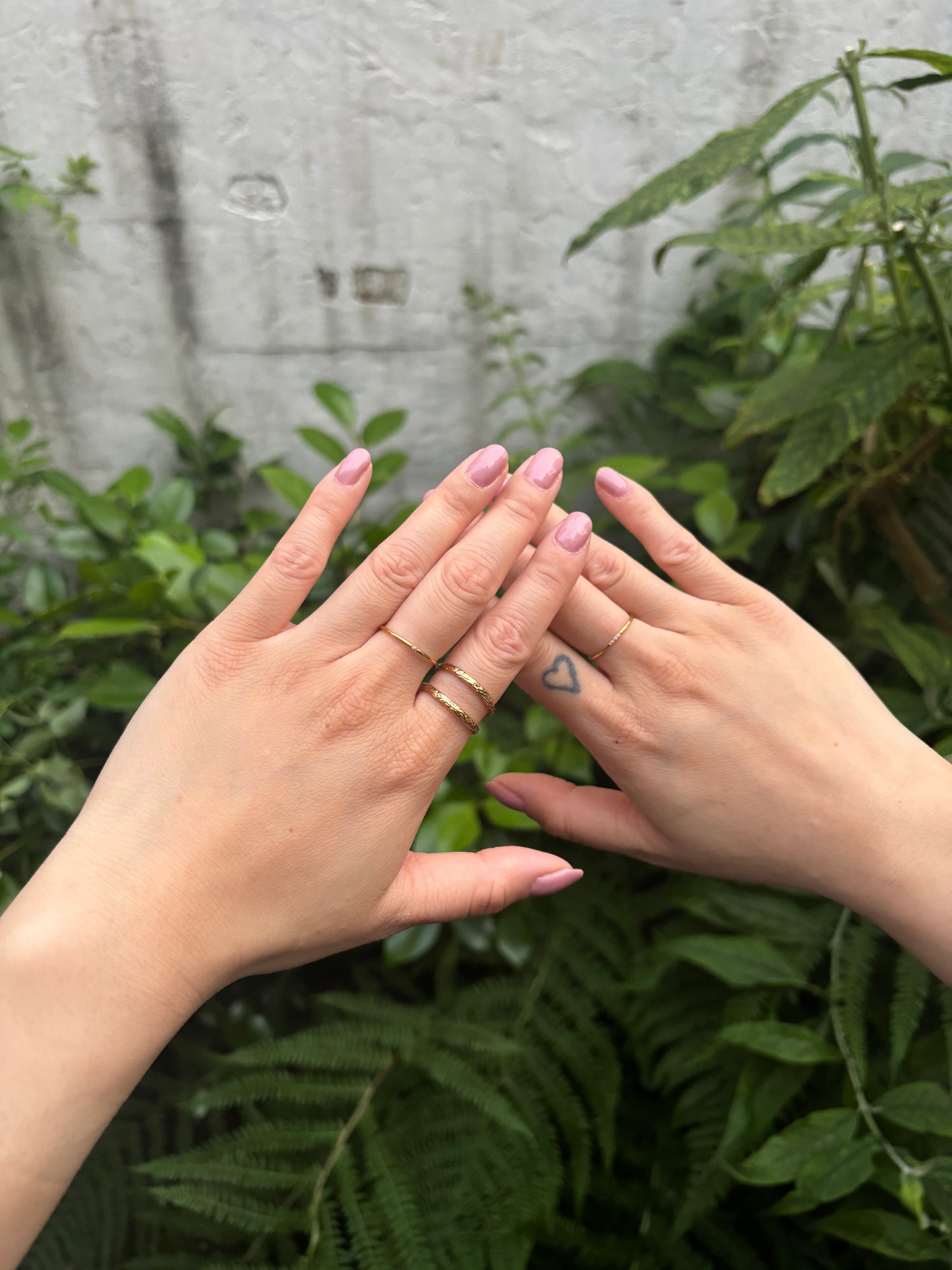 LOVEY ring