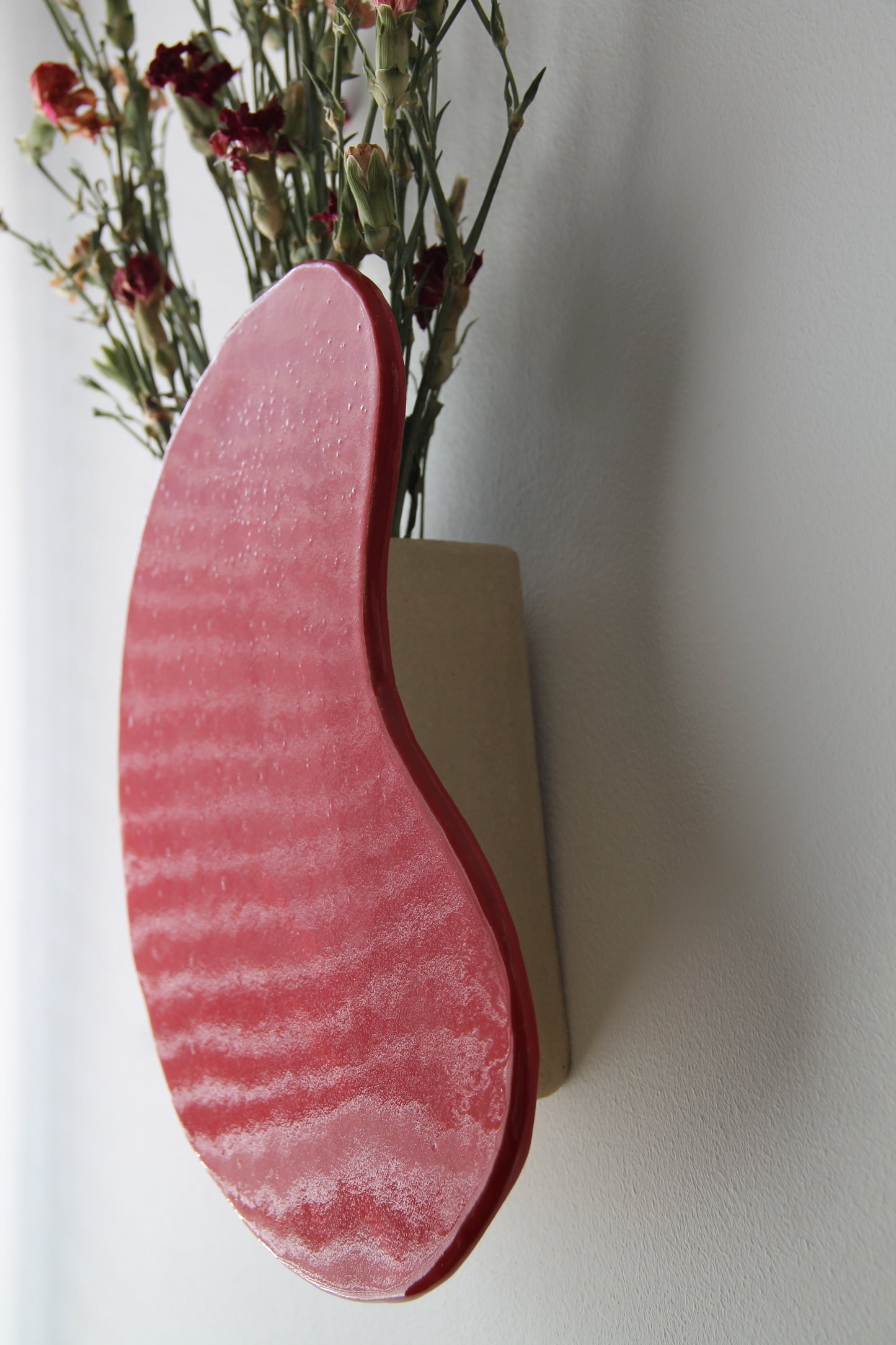 Ceramic NUNN wall vase
