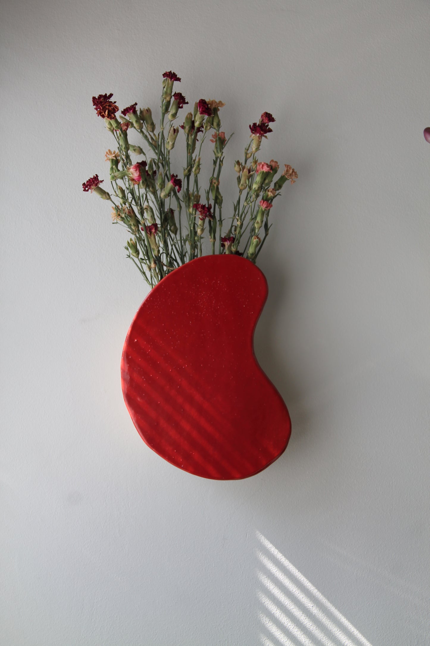 Ceramic NUNN wall vase