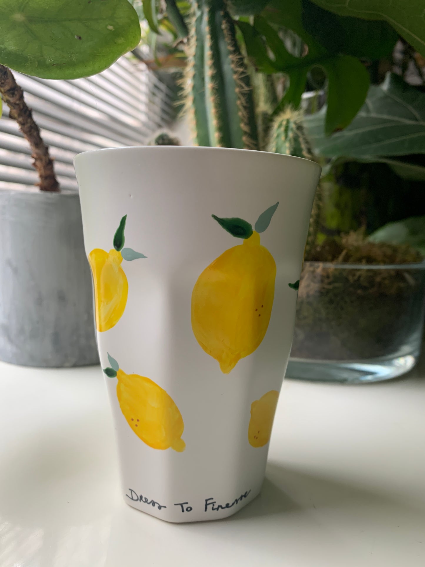 Porcelain FRUITY latte mug