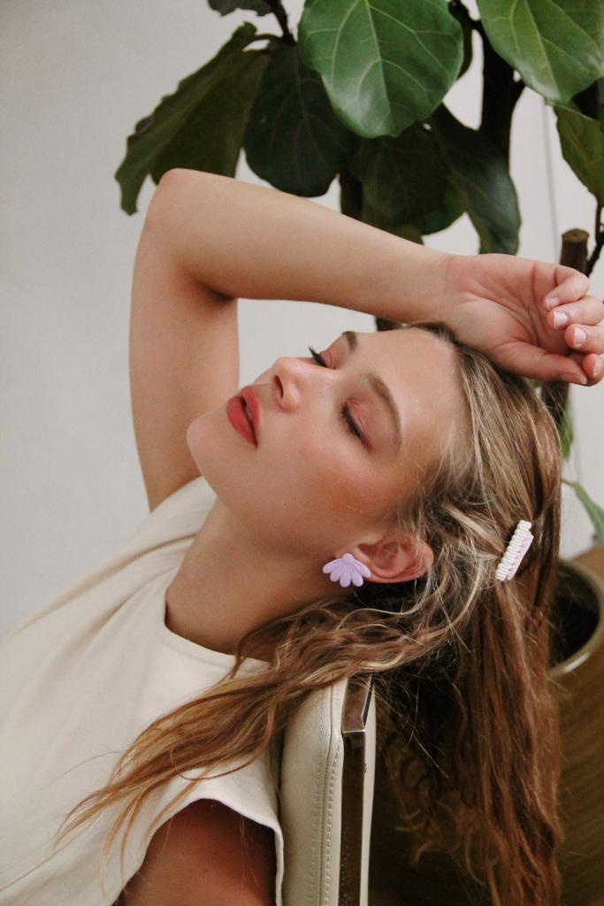 KANITA stud earrings