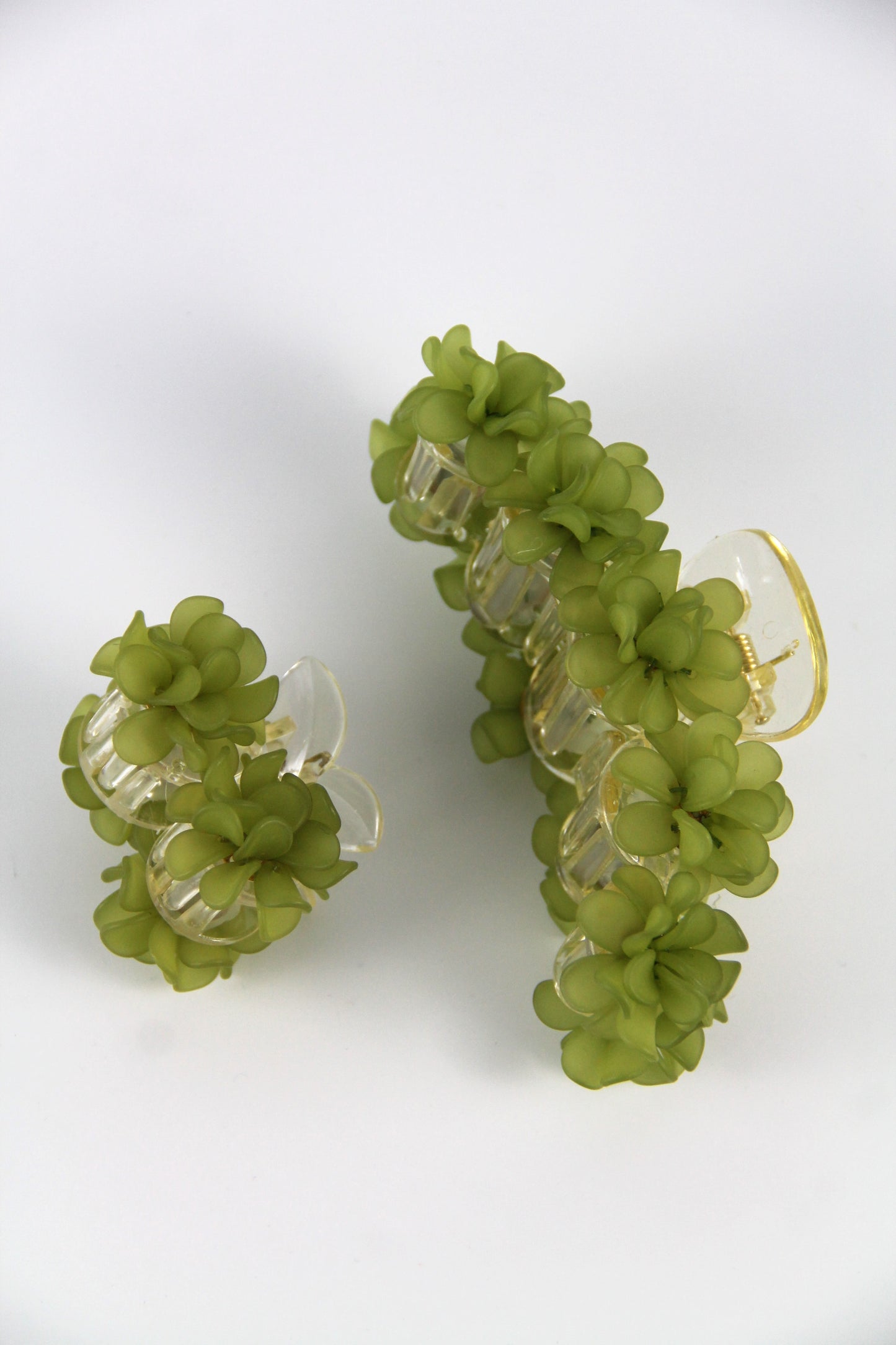 Small FLEUR flower hair claw