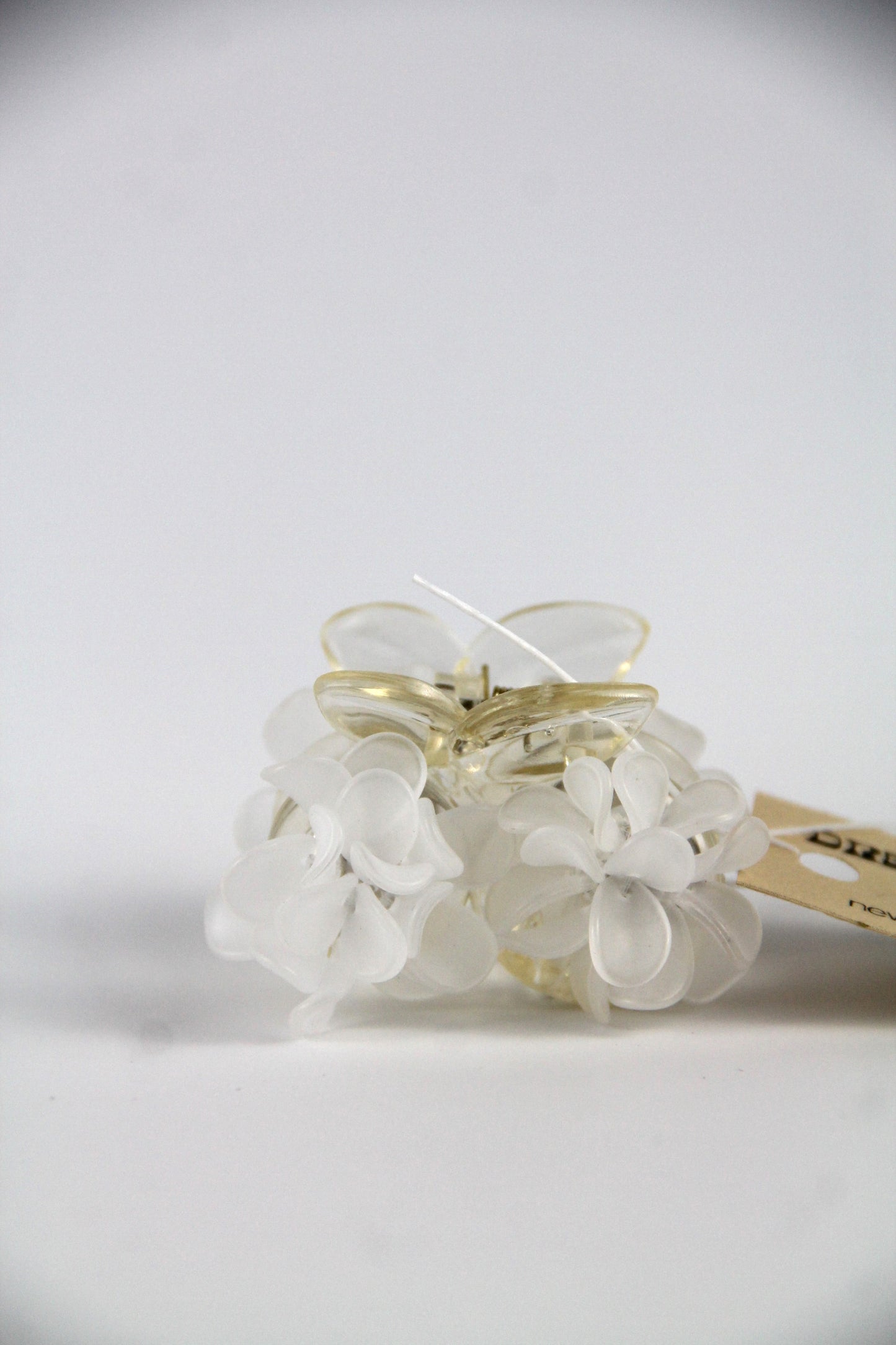 Small FLEUR flower hair claw