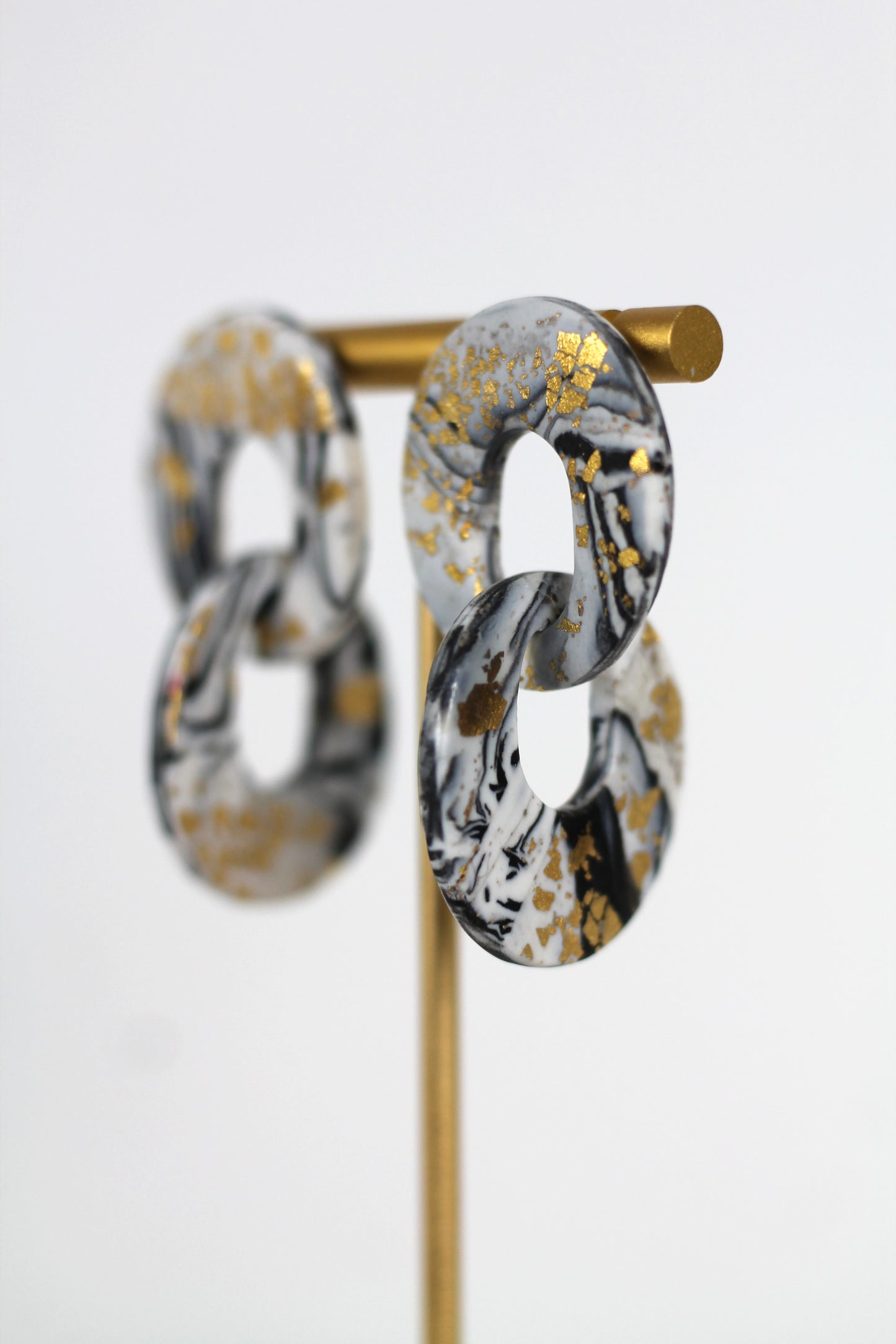 NIOMI earrings