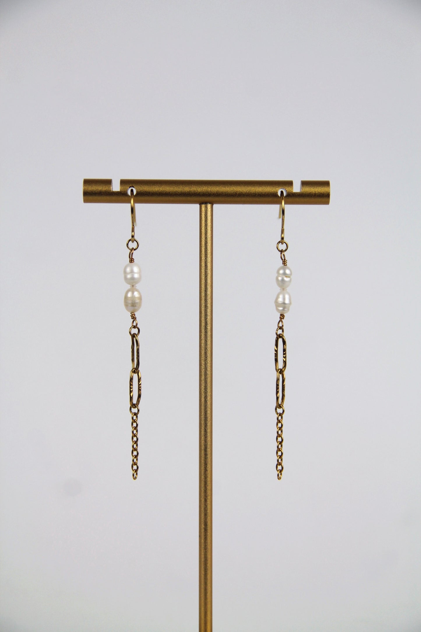Freshwater pearl ALIVIA earrings