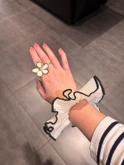 XL mesh scrunchie