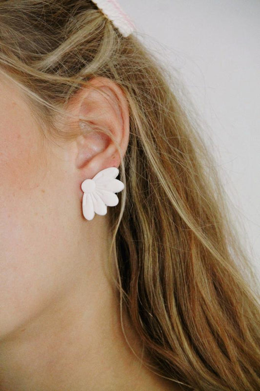 KANITA stud earrings