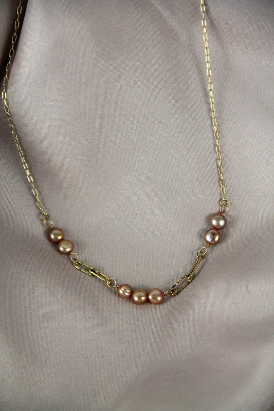 Freshwater pearl FAE necklace - Champagne pearls