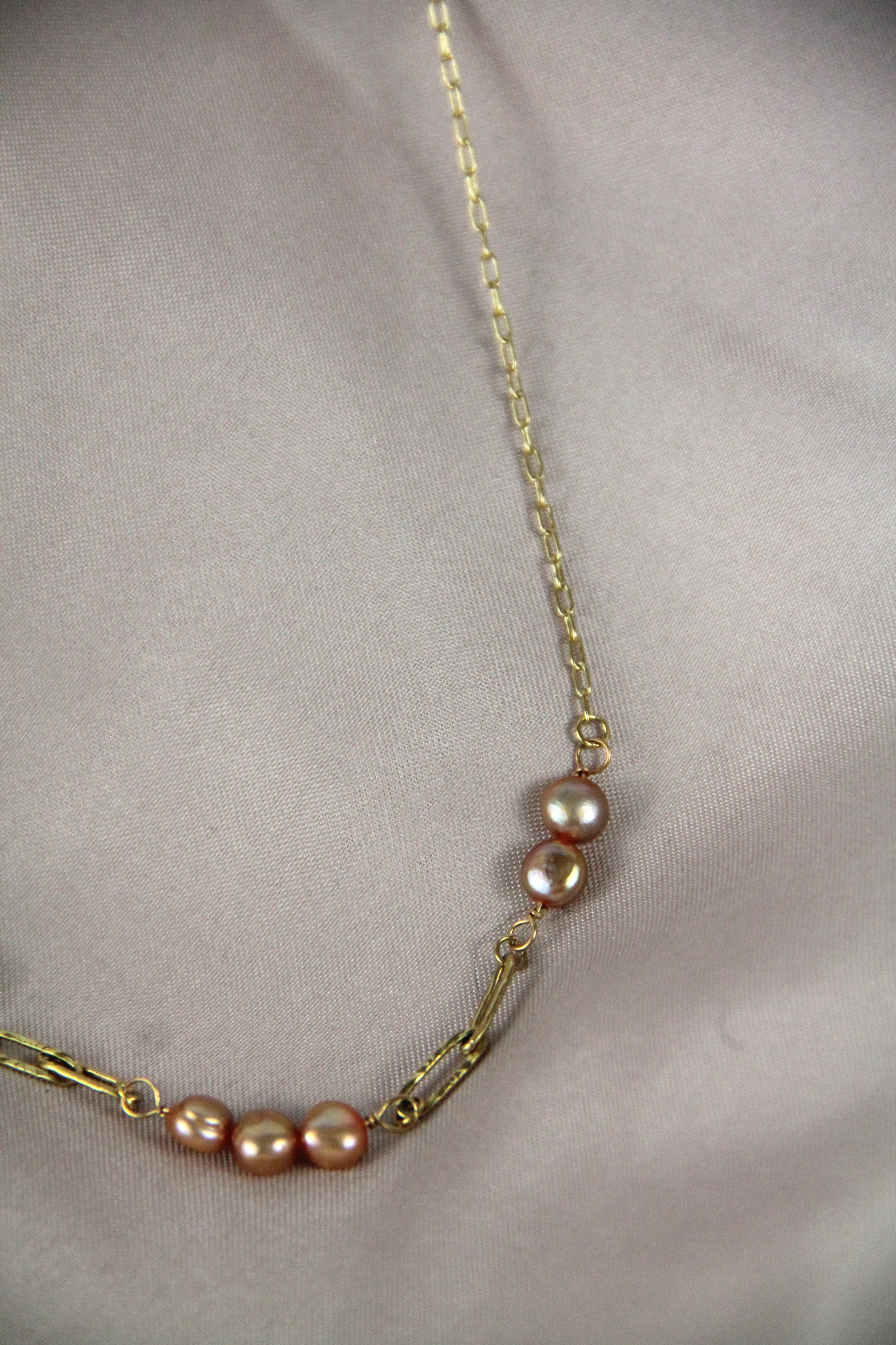 Pink, Champagne, and White colored baroque shape fresh water pearl necklace  – Jewelry by Glassando