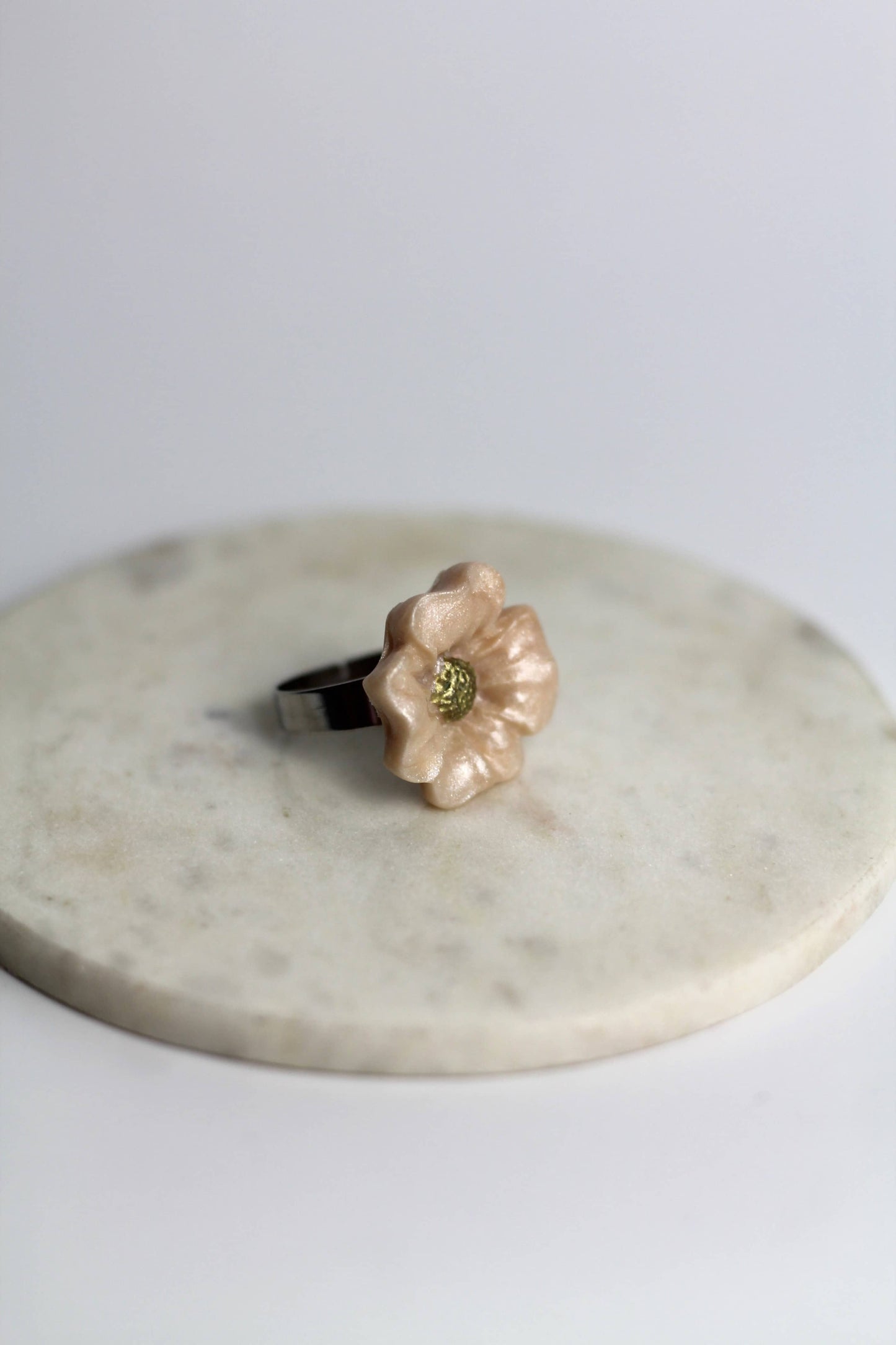 Flower Power ring - Fireweed - White