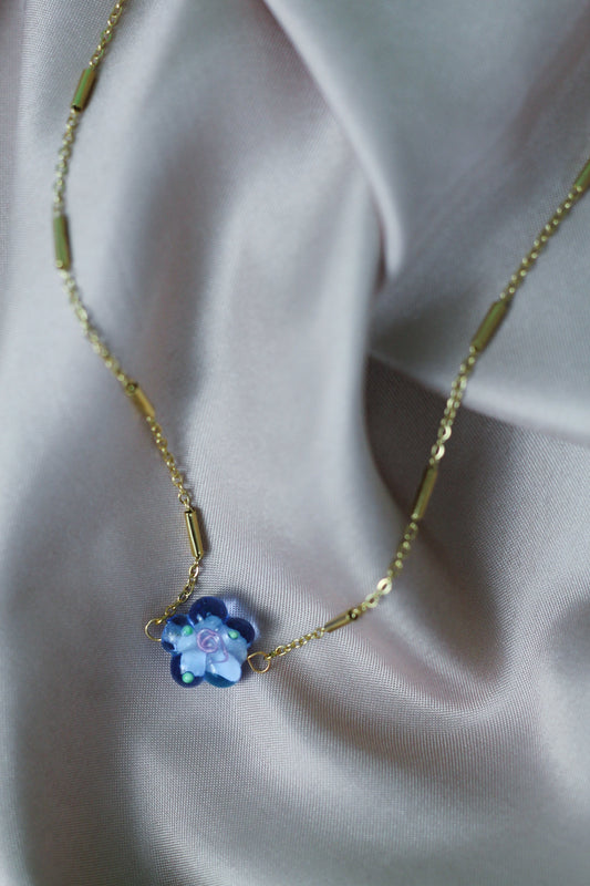 LILOU flower necklace - Blue