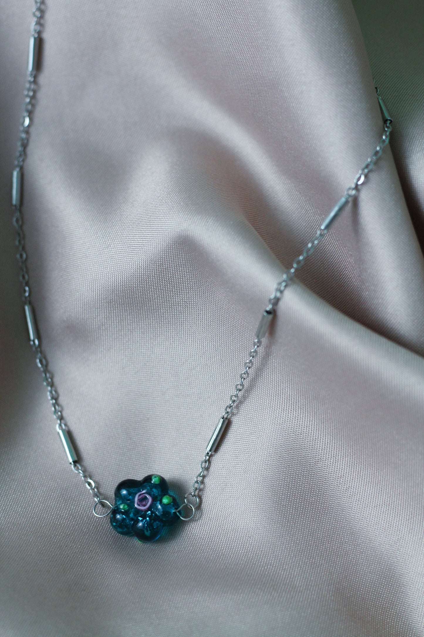 LILOU flower necklace - Turquoise