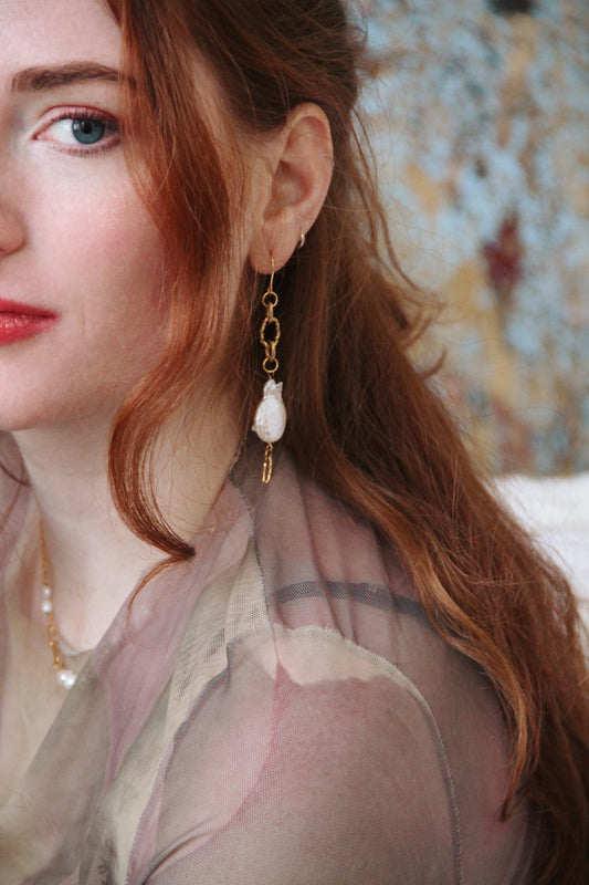 Freshwater pearl AIKO earrings