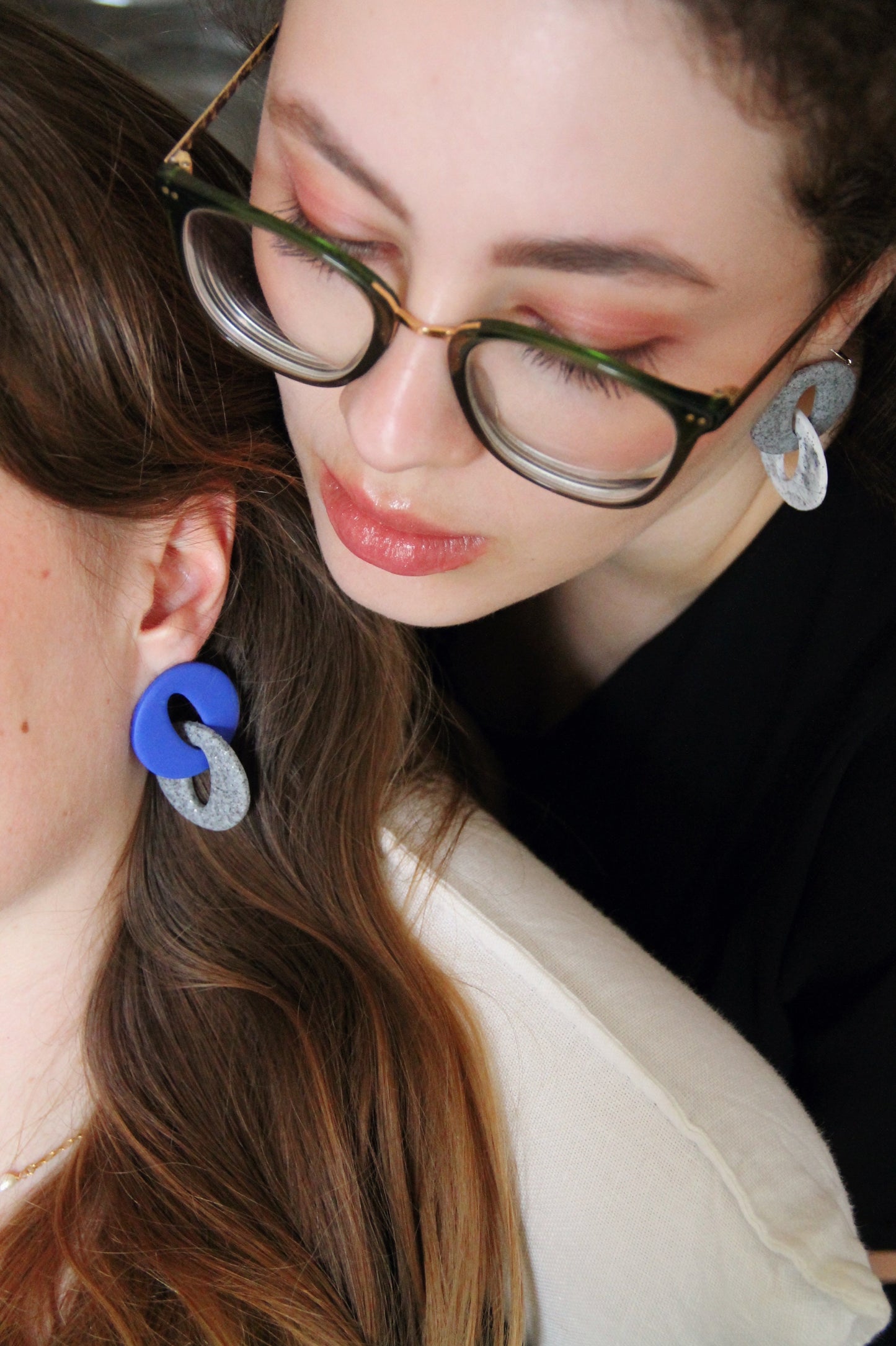 COSMOPOLITAN earrings - Speckled grey & Marble