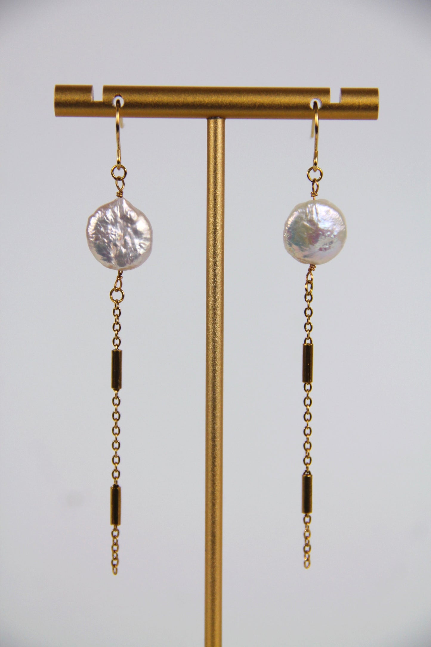 Freshwater pearl JUNO earrings