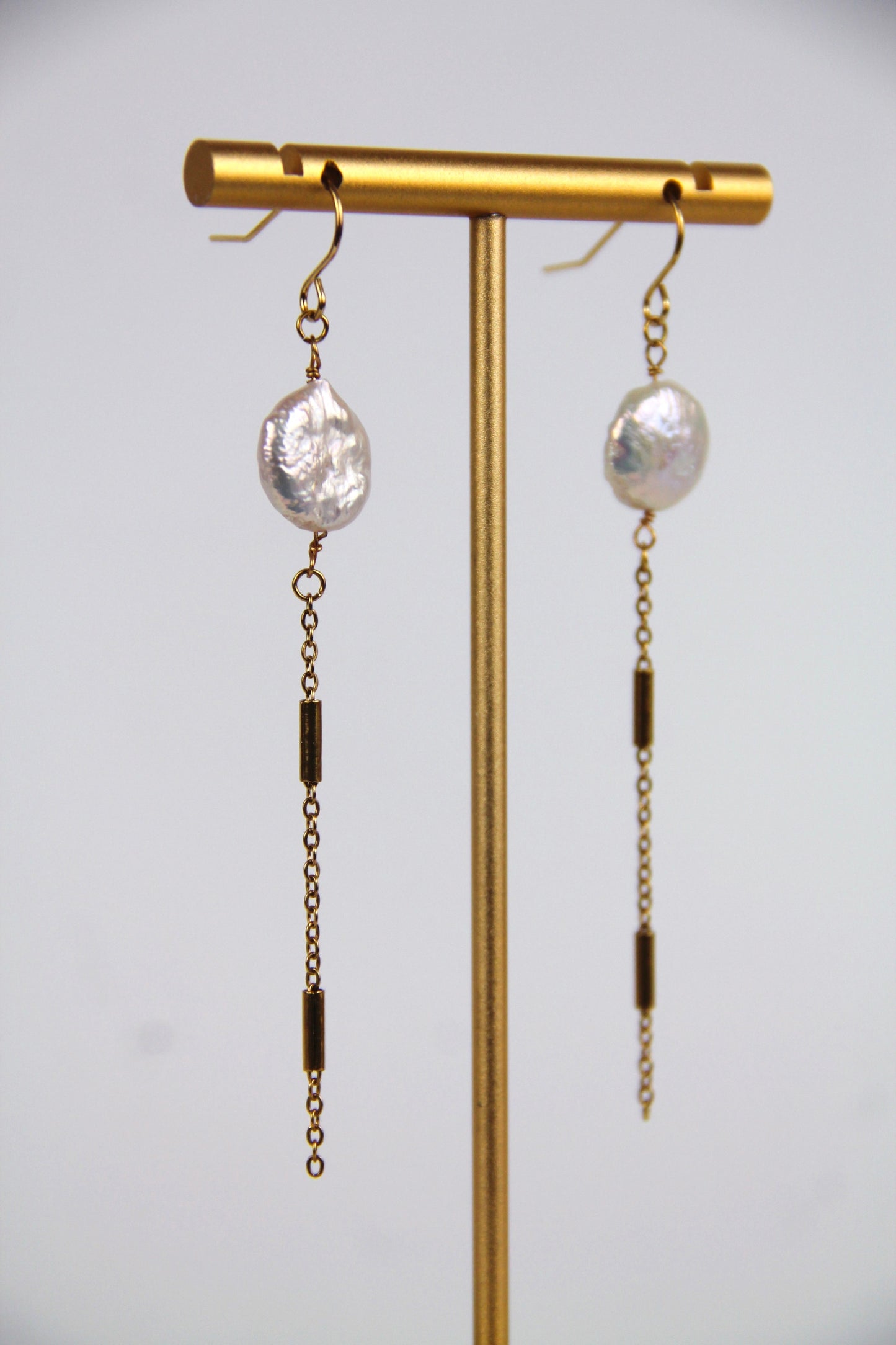 Freshwater pearl JUNO earrings