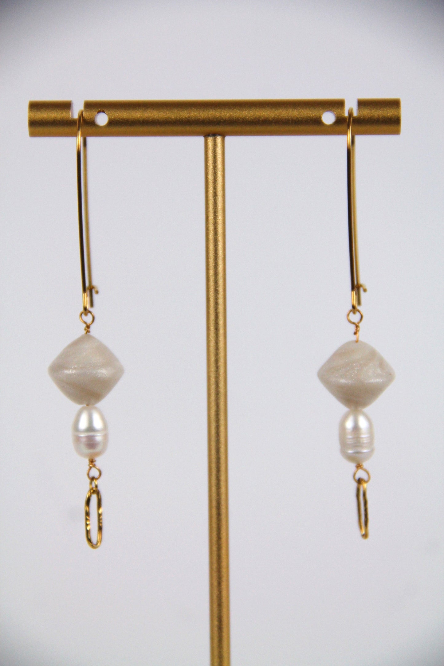 Freshwater pearl ODETTE earrings - White