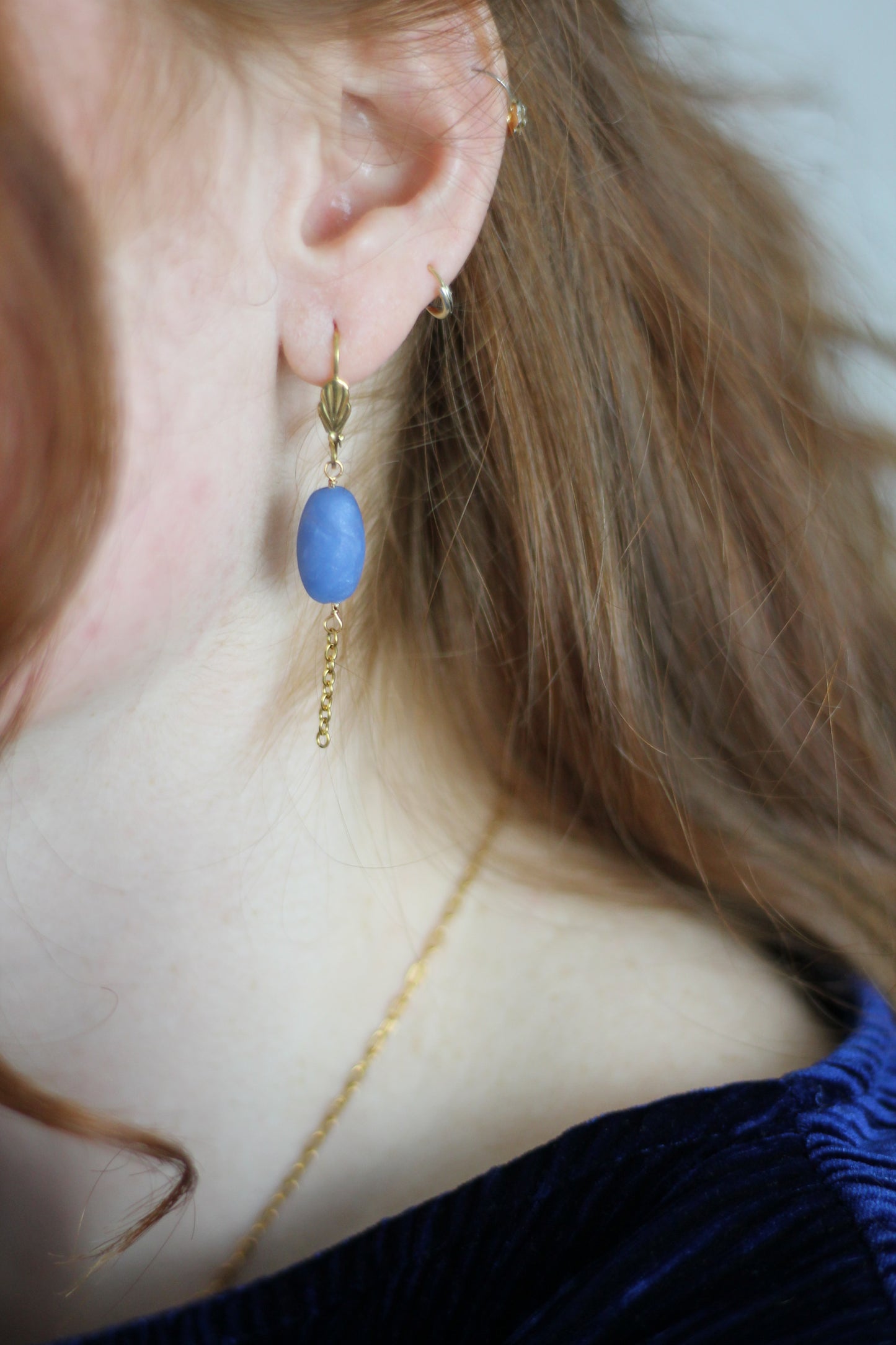 EMI bead earrings - Pearly blue