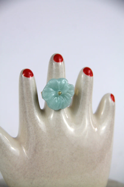 Flower Power ring - Poppy - Pearly light blue